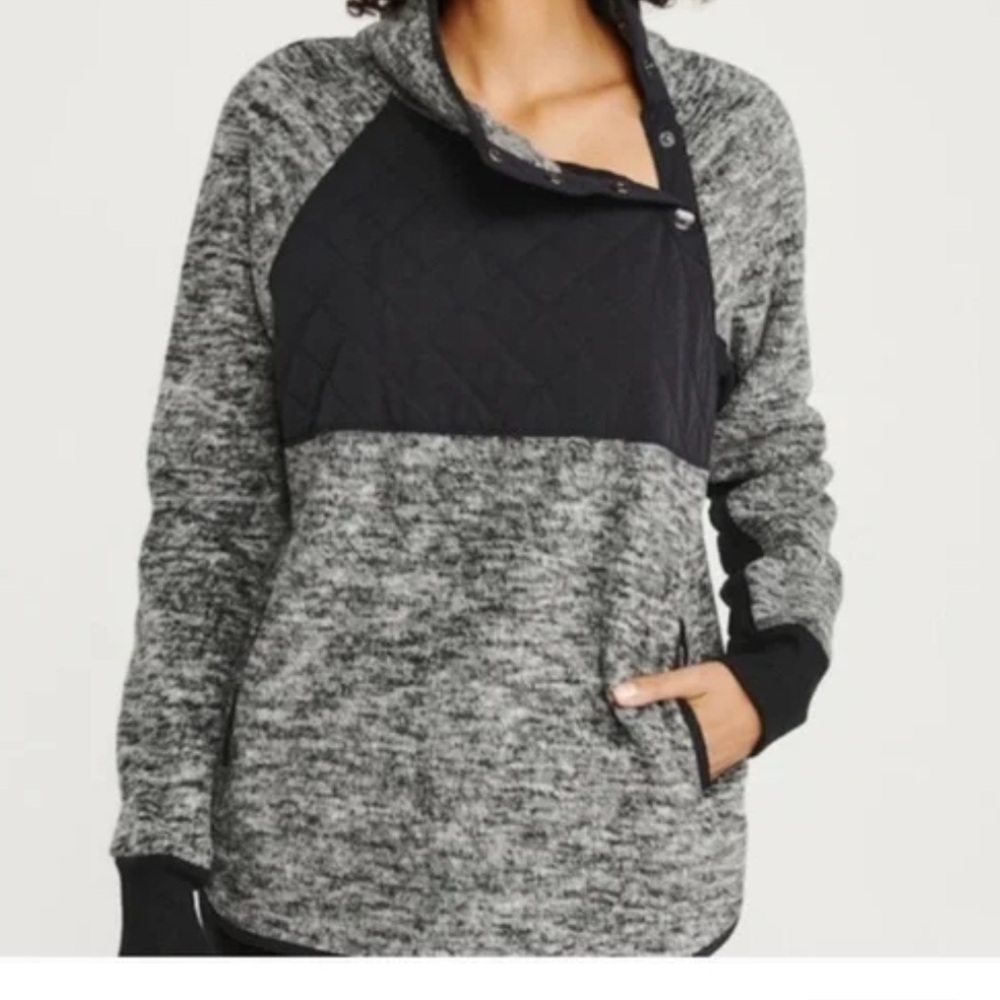 Abercrombie & Fitch Asymmetrical Fleece